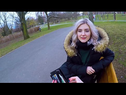 ❤️ 為了錢吞下陌生人的熱精液 - Eva Elfie 在公園裡口交 ❤️❌ 肛色情 在我們 ❌️